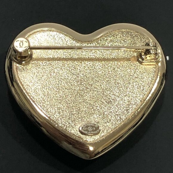 CHANEL CC Logo Rhinestone Heart Pearl Brooch Gold Tone Pin A21B Auth w/Box #7441 - Picture 5 of 10